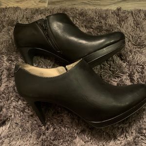 Like new black booties